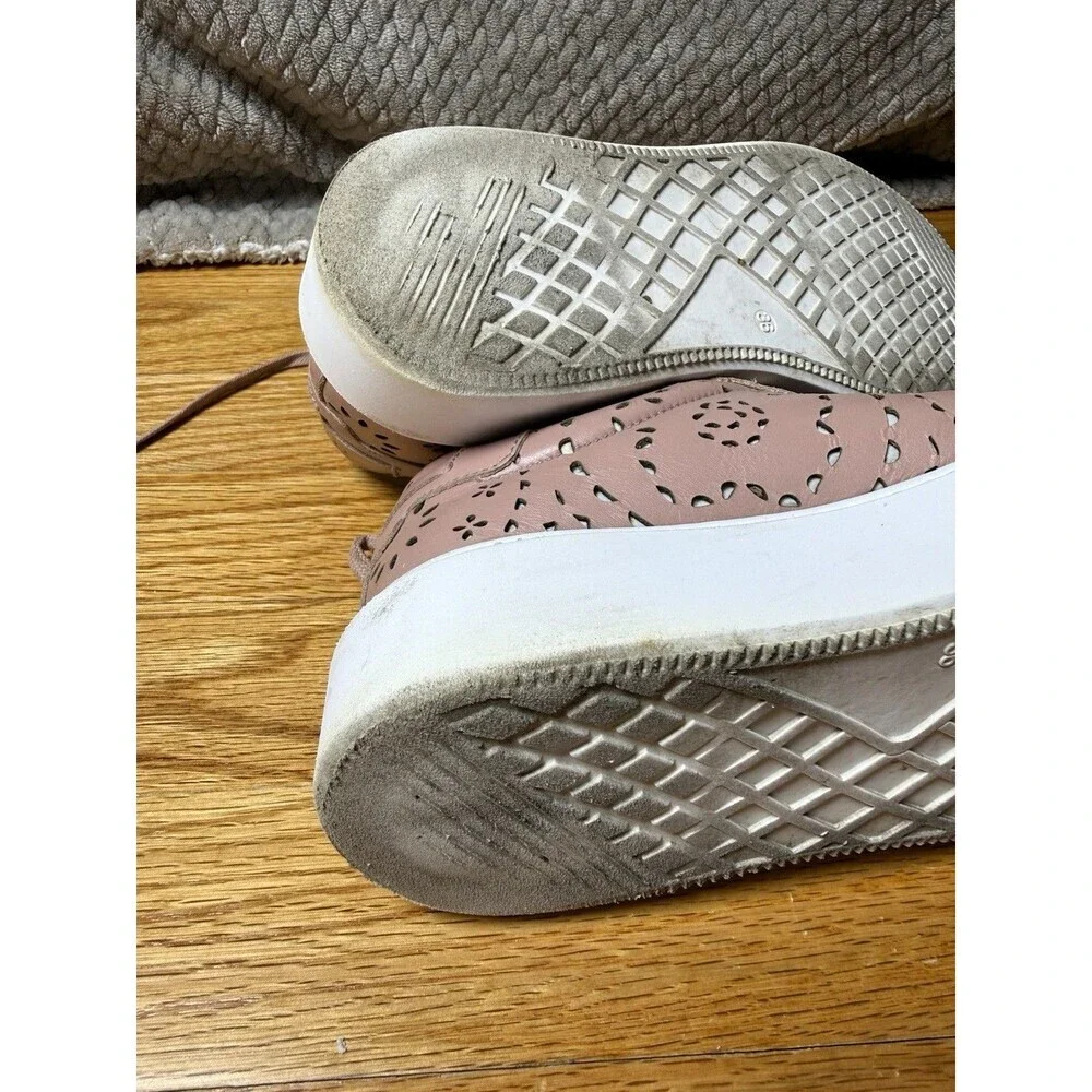 Ted Baker Women's Cwisp Laser Cut Platform Leather Sneakers Dusky Pink Sz 5.5 - Picture 13 of 16